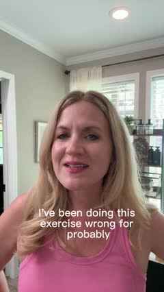 Papayya member on a live 1-on-1 video training call with her Papayya trainer